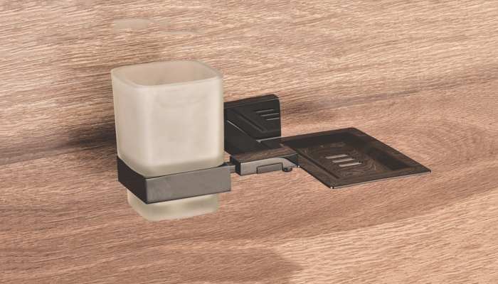 Soap Dish With Tumbler